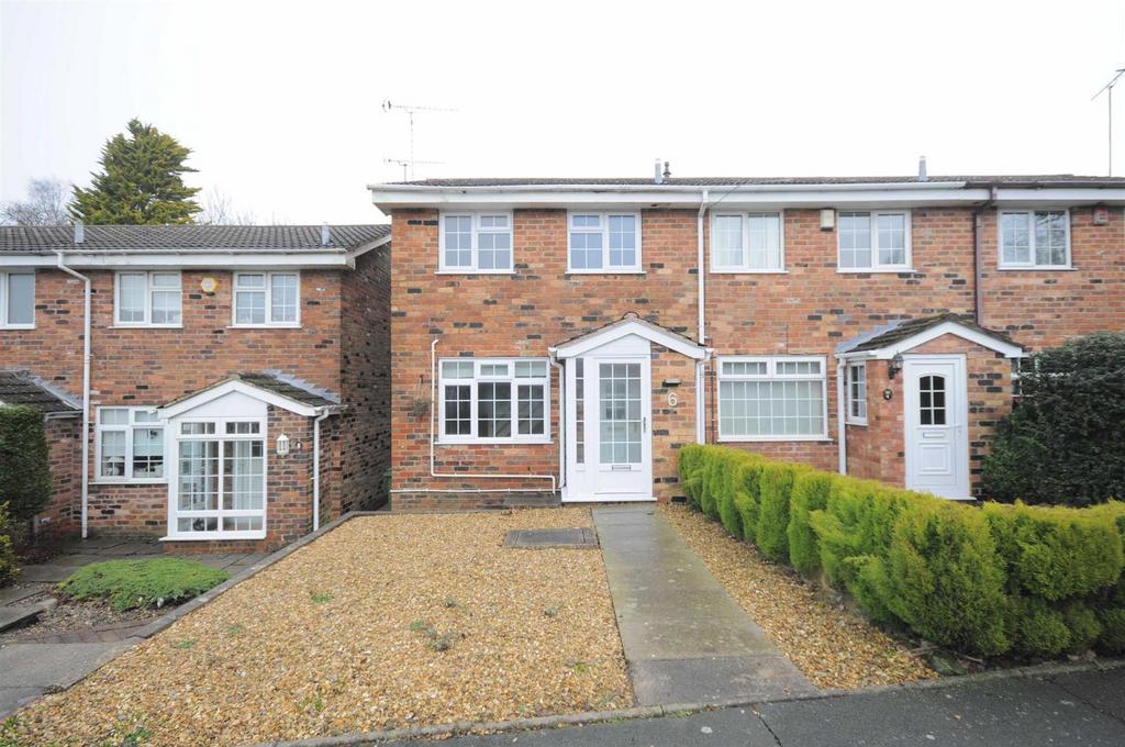 Highview Road, Fulford 2 bed mews £725 pcm (£167 pw)