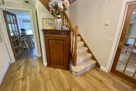 3 Barnton Edge, Stone, ST15 8ZR