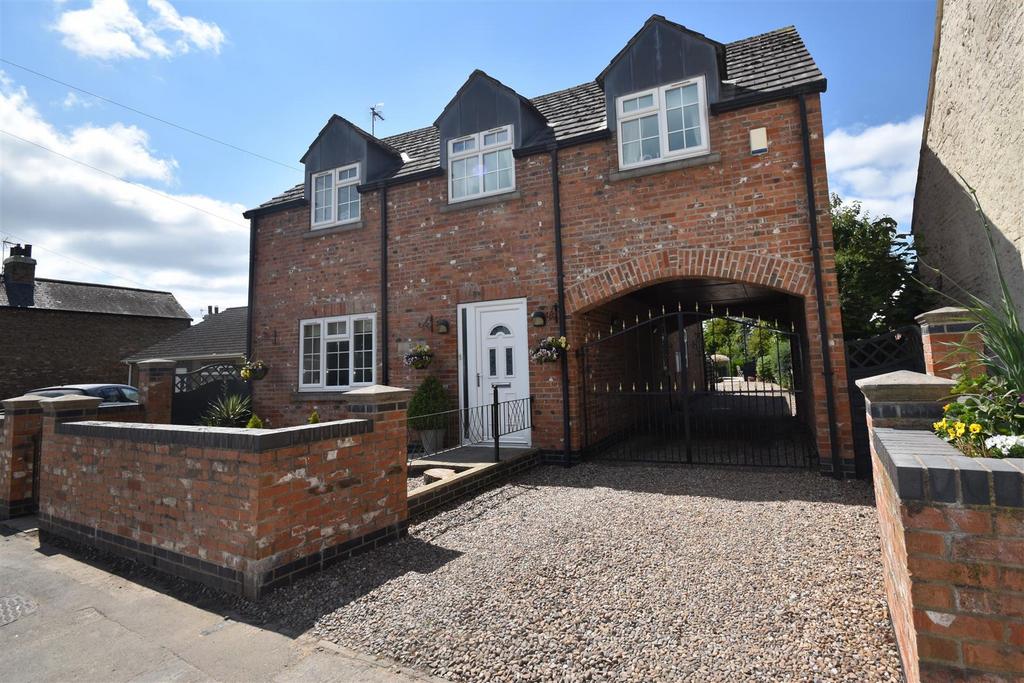 High Street, Hook, Goole 4 bed detached house for sale £650,000