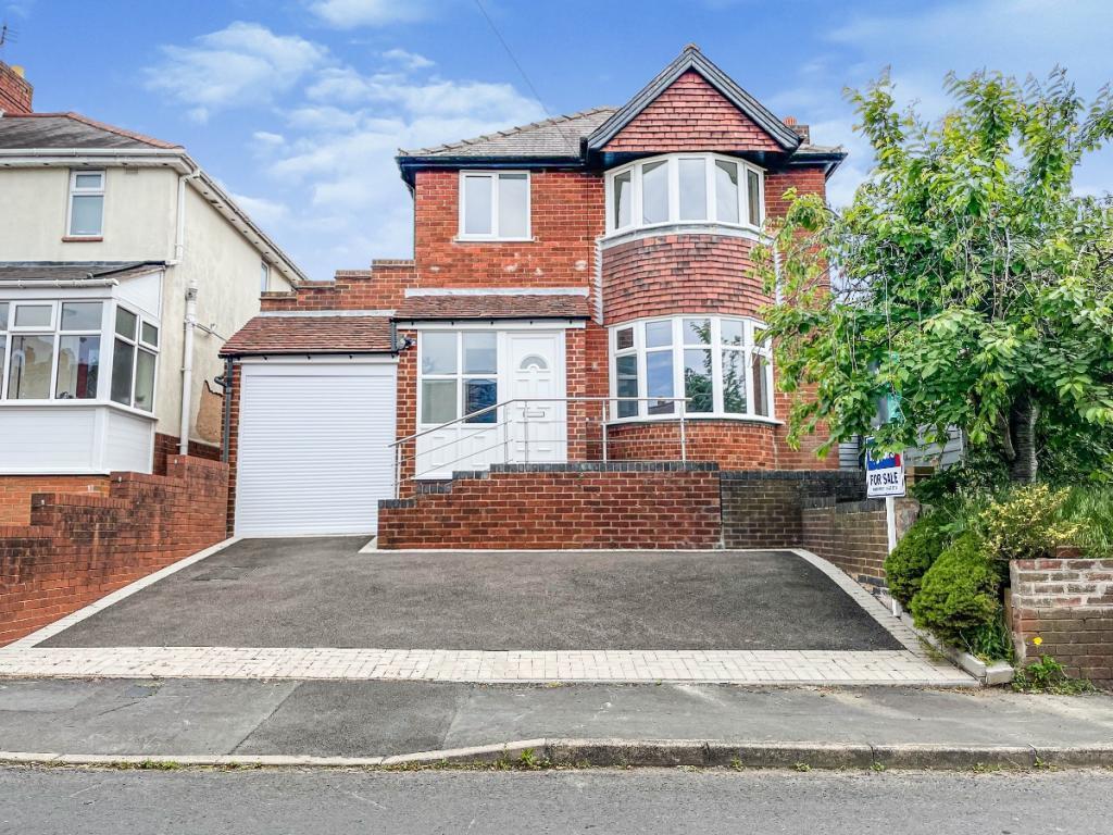 Highfield Crescent, Rowley Regis 3 bed detached house £425,000