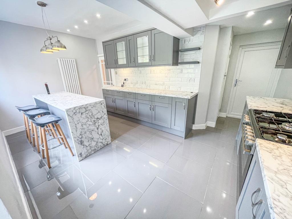 Highfield Crescent, Rowley Regis 3 bed detached house £425,000