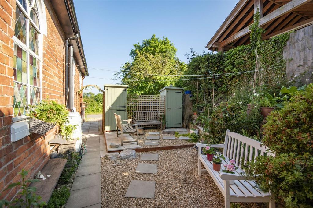 Garden Additional Photograph