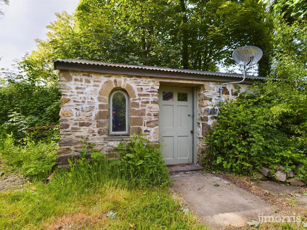 Shed