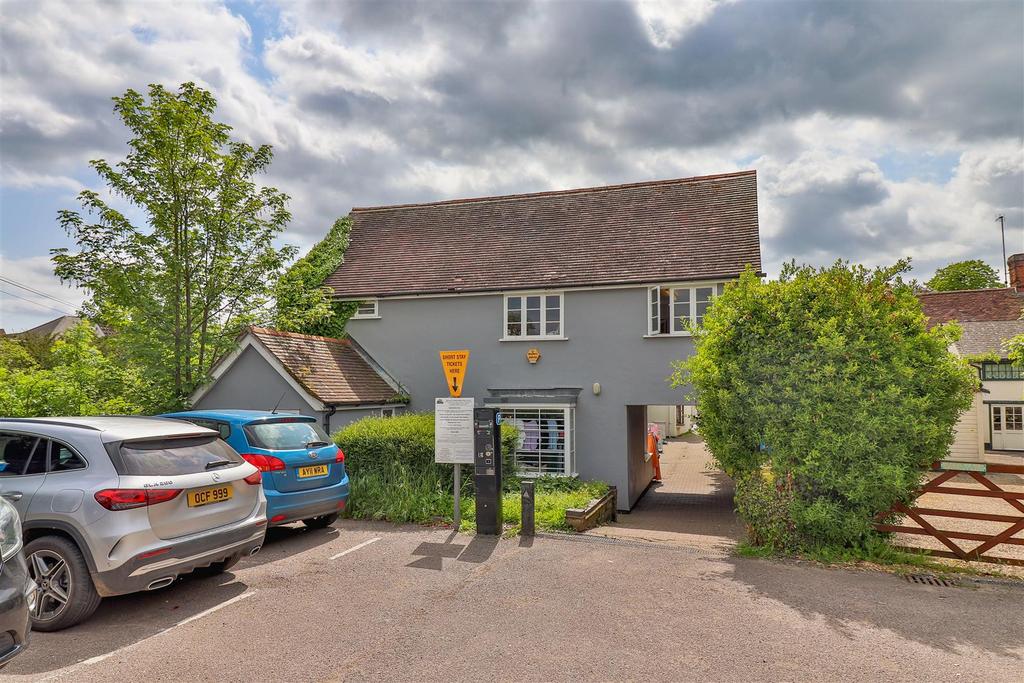 Maiden Way, Hadleigh, Ipswich Property to rent £667 pcm (£154 pw)