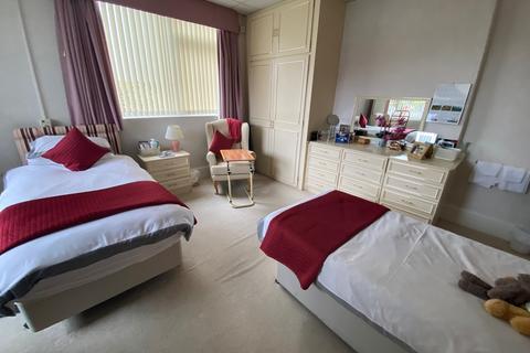 5 bedroom detached house for sale - Bridle Road, Stourbridge, DY8