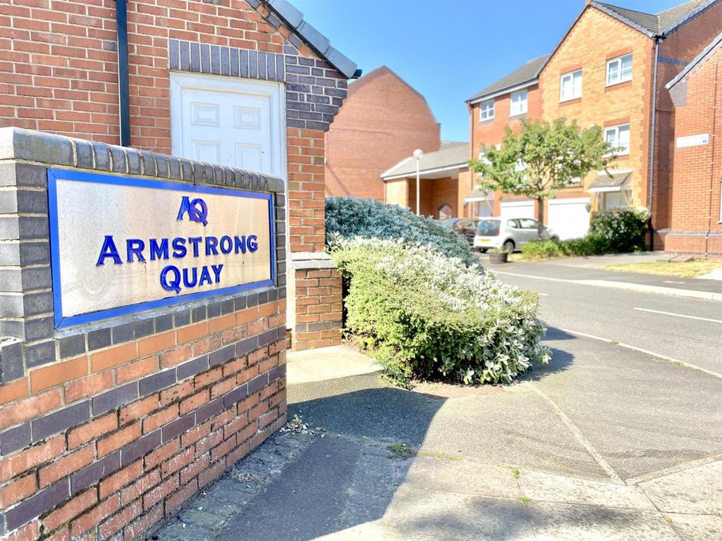 Armstrong Quay, Liverpool 2 bed apartment for sale £230,000