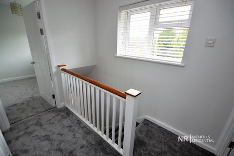 39 Garrison Lane, Chessington, KT9 2LJ