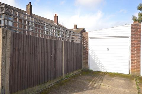 46 Castle Road, Epsom, KT18 7NZ