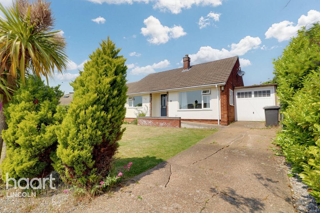 Gail Grove, Heighington 2 bed detached bungalow for sale £200,000