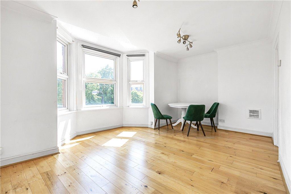 Apartment in London, Wandsworth - View 2