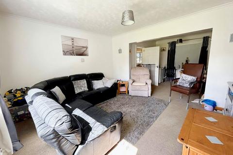 3 bedroom semi-detached house for sale - Fairbairn Road, Peterlee, Durham, SR8 5EN