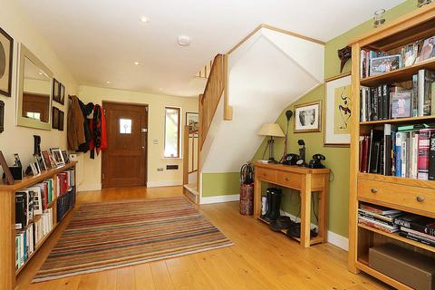 Draycotts Beckfords, Upper Basildon, Reading, RG8 8PB