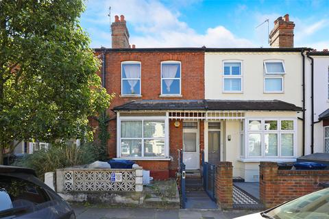 152 Darwin Road, London, W5 4BH
