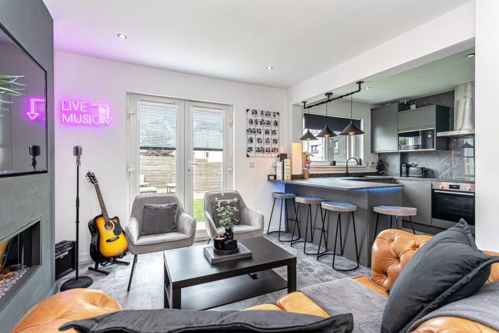 Crookston Court, Larbert, FK5 3 bed detached house for sale £229,500