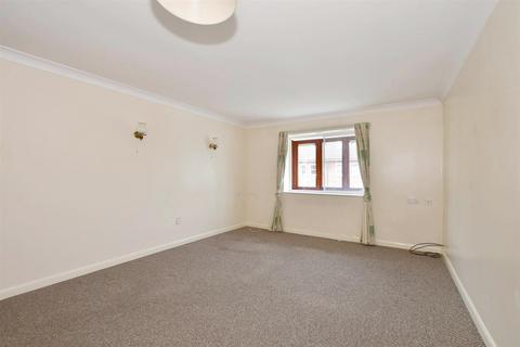 2 bedroom flat for sale, Eastwood Road, Bramley, Guildford, Surrey