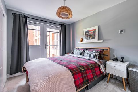 Flat 5, 24 Ashley Place, Edinburgh, EH6 5GB