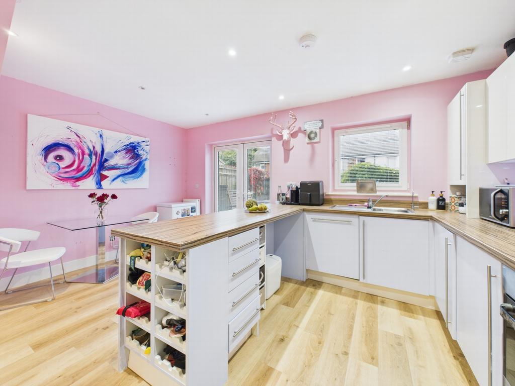 Kitchen &amp; Dining Room