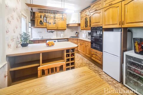 107 Marsala Road, London, SE13 7AE