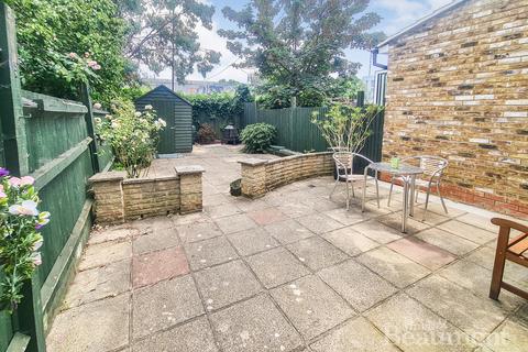 107 Marsala Road, London, SE13 7AE