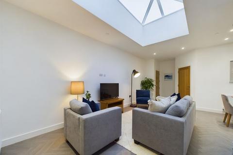 undefined, APARTMENT 11 ''MAJESTIC HOUSE'' Cross Road, Albrighton, WV7 3QT