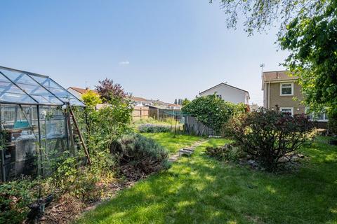 12 Boniface Gardens, Harrow, HA3 6PH