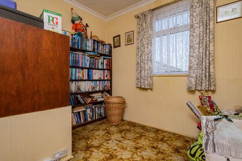 12 Boniface Gardens, Harrow, HA3 6PH
