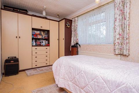 12 Boniface Gardens, Harrow, HA3 6PH