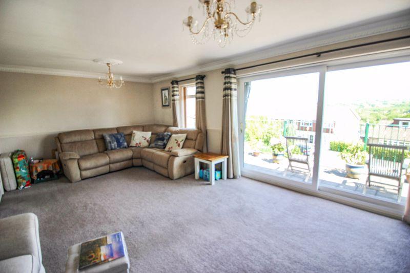 Woodstone Avenue, Endon, Staffordshire, ST13 4 bed detached house for sale £475,000