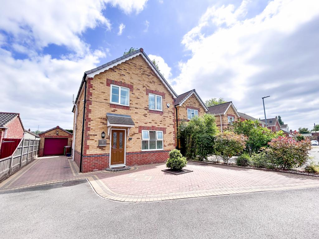 Herriot Walk, DN15 4 bed detached house for sale £240,000