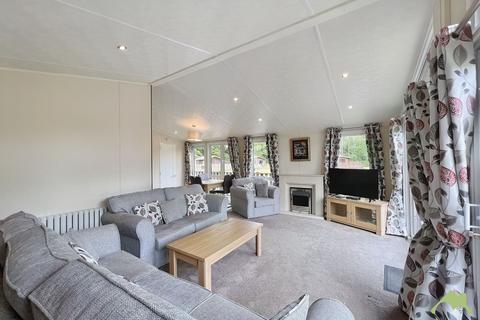 3 bedroom lodge for sale, Bowland Lakes leisure Village