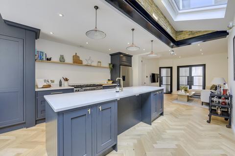 158 Fernbrook Road, London, SE13 5NH