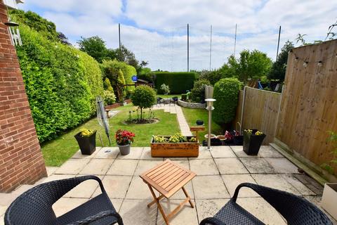 7 Broadlands Close, Coventry, CV5 7AJ