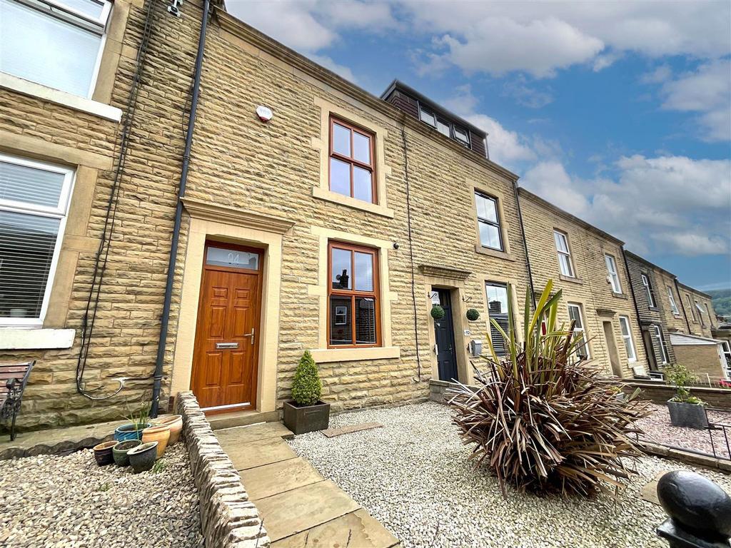 Peel Brow, Ramsbottom, Bury 3 bed terraced house £250,000