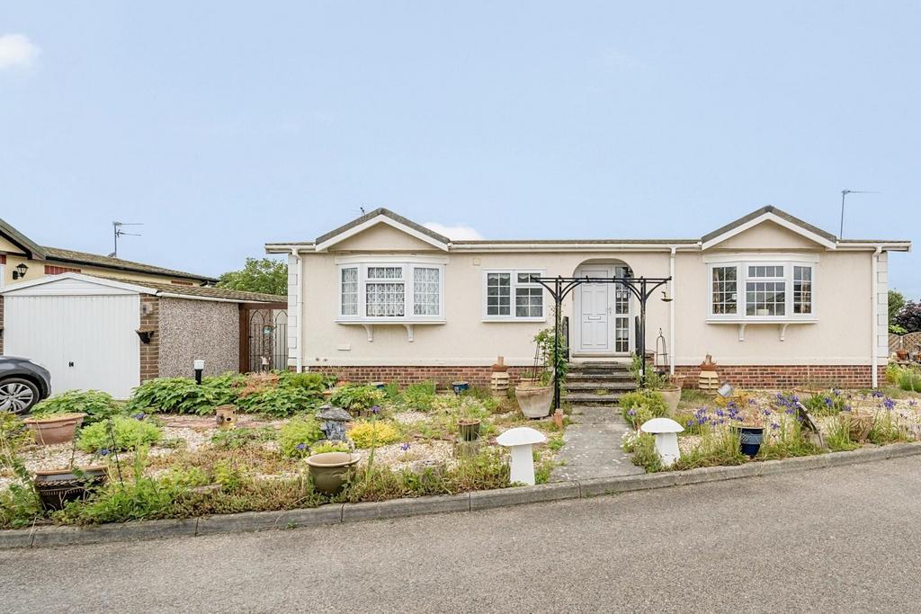 Marina View, Dogdyke, Lincoln 2 bed park home £110,000