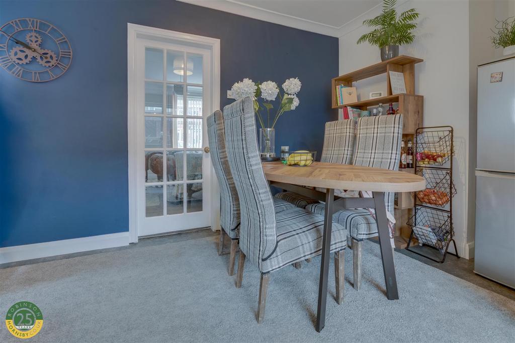 Dining Room 1.jpg