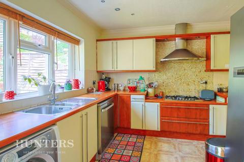 3 bedroom semi-detached house for sale, Temple Lane, Littleborough, OL15 9QH