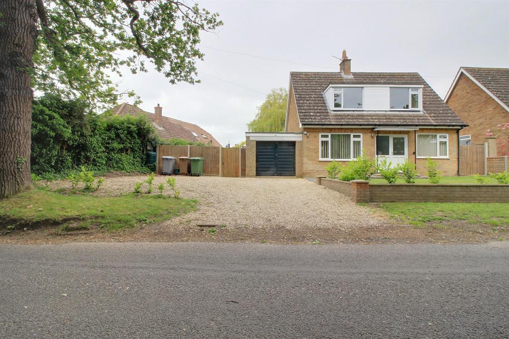 Ollands Road, Reepham 3 bed bungalow for sale £375,000