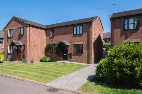 2 bedroom semi-detached house for sale, Ardens Meadow, Tarporley