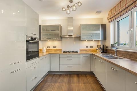 25 Stevedore Place, Edinburgh, EH6 7BF