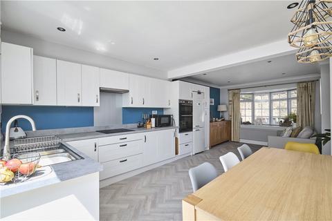 4 bedroom detached house for sale, St. Helens Lane, Leeds, West Yorkshire, LS16