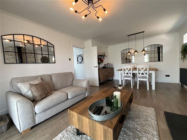 Living dining room