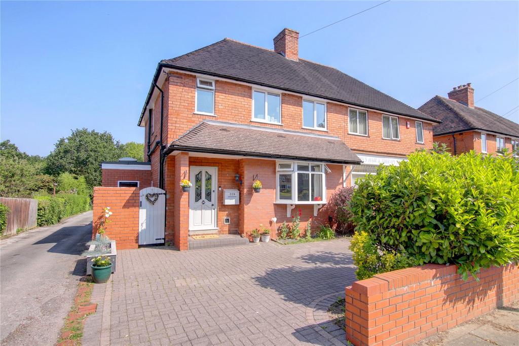 Heath Road, Bournville, Birmingham, B30 4 bed semidetached house for