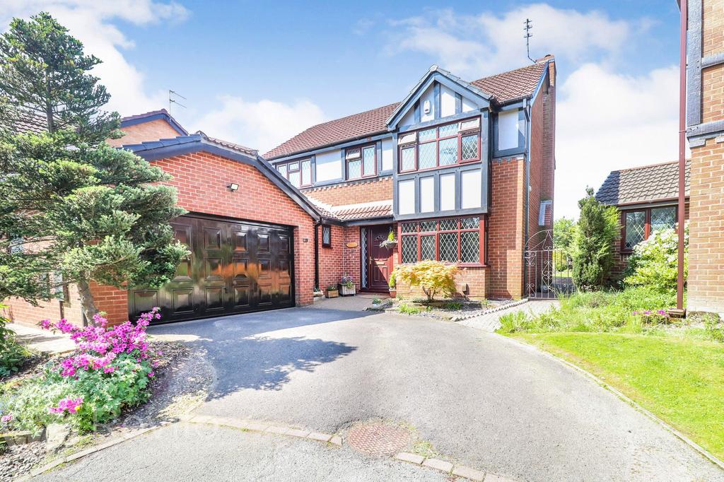 Coptrod Head Close, Rochdale, OL12 4 bed detached house for sale £475,000