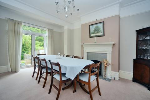 4 bedroom semi-detached house for sale - The Crescent, Belmont, Sutton, SM2