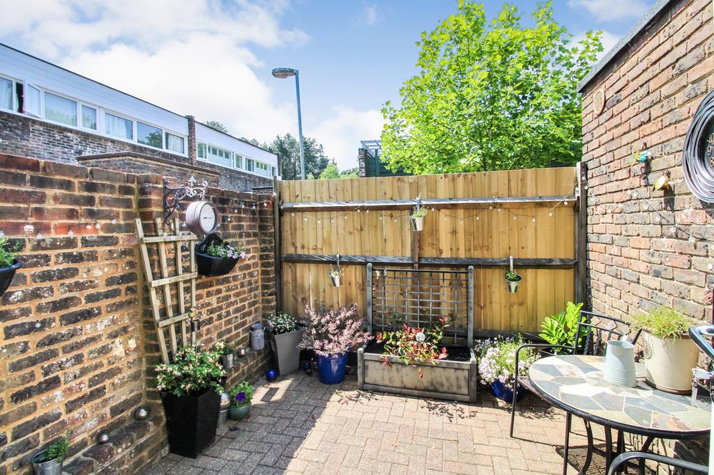 Courtyard Garden