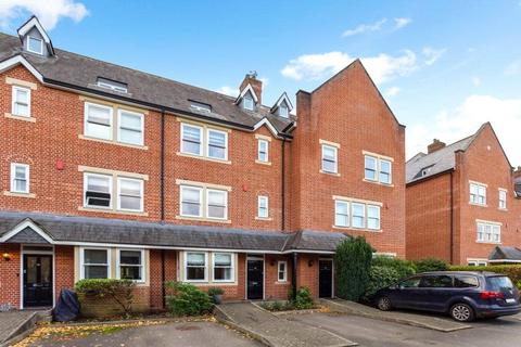 4 bedroom terraced house to rent, The Cloisters, Bridgeman Drive, Windsor, Berkshire, SL4