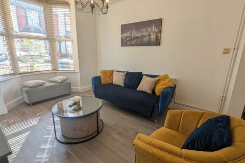 undefined, Field Street, Kettering, NN16