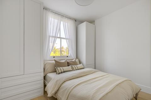 Flat 4, 7 Denbigh Road, London, W13 8QA