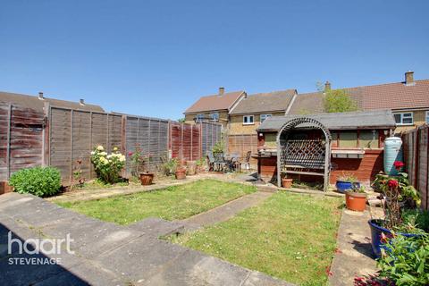 3 Fry Road, Stevenage, SG2 0QG