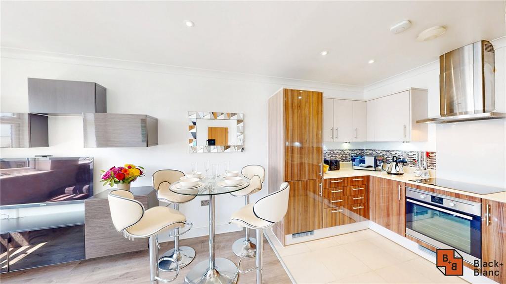 Living/Kitchen